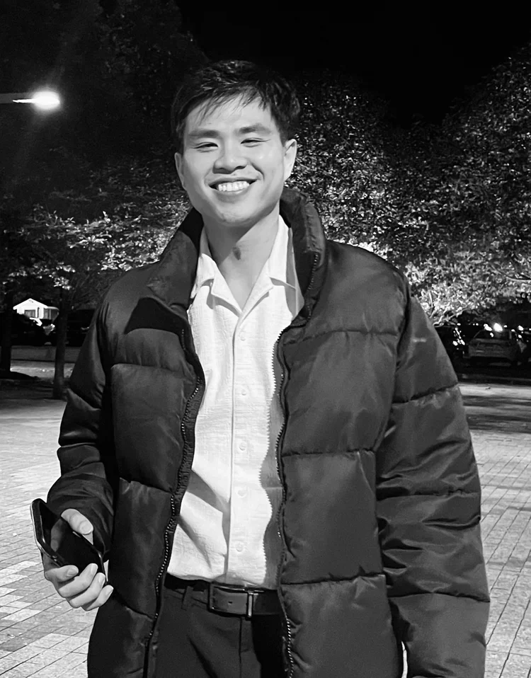 Headshot of Vinh Do